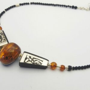 collier ambre branches eau-forte