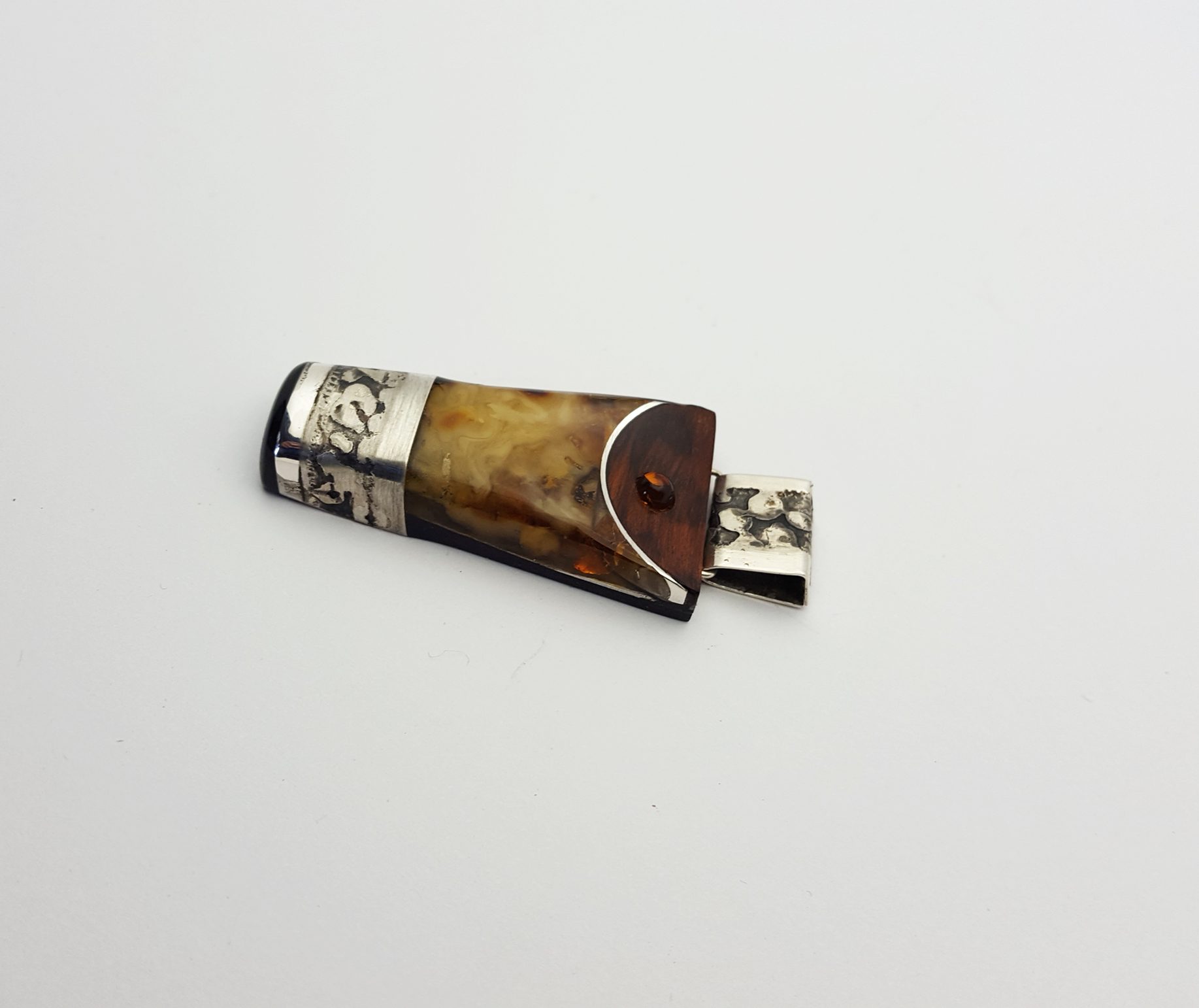 Pendentif totem "CovArt"guyanne – Image 2