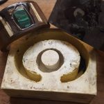 Sorti de Moule -bracelet brut -