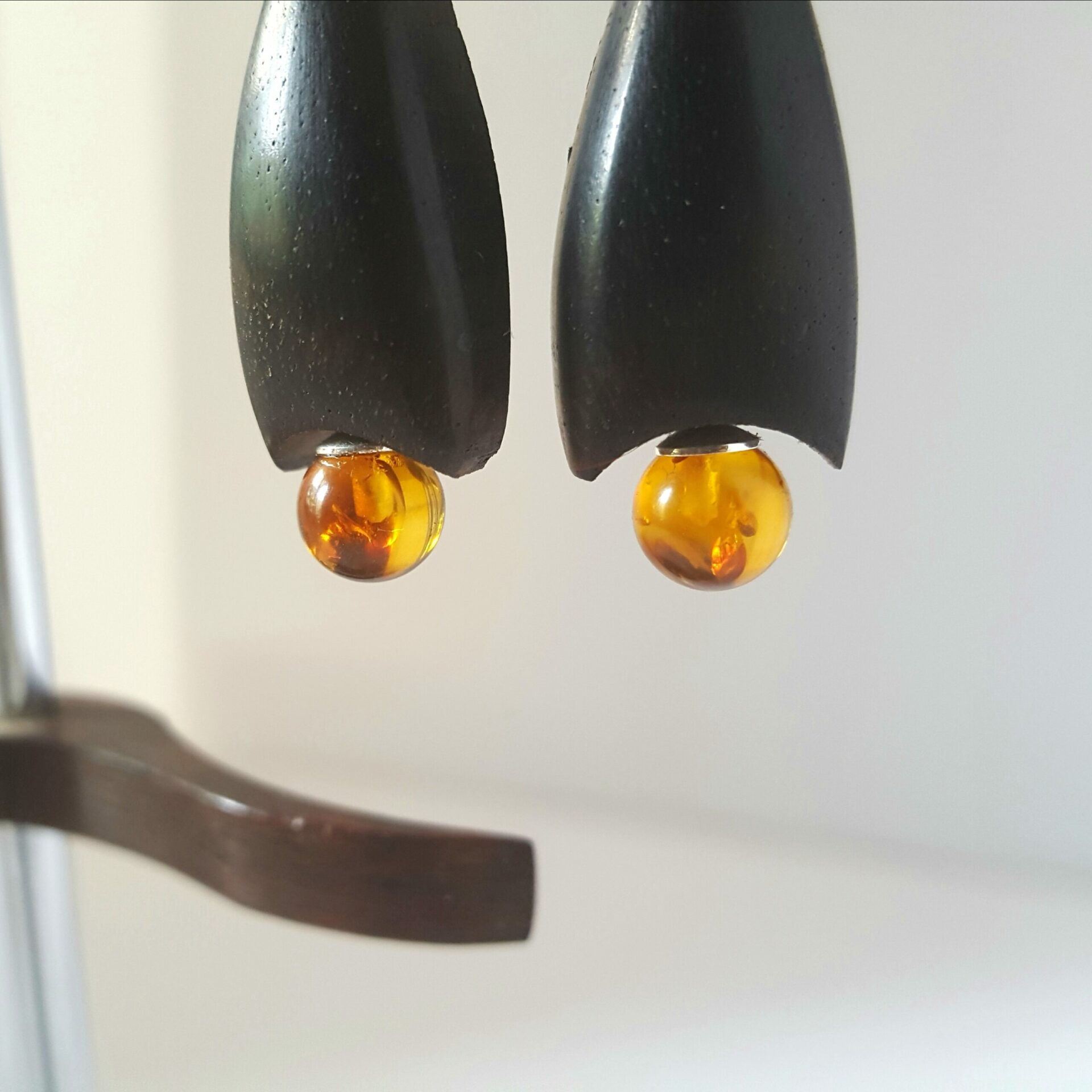 Boucles d'oreilles "Magma-Wudu" – Image 3