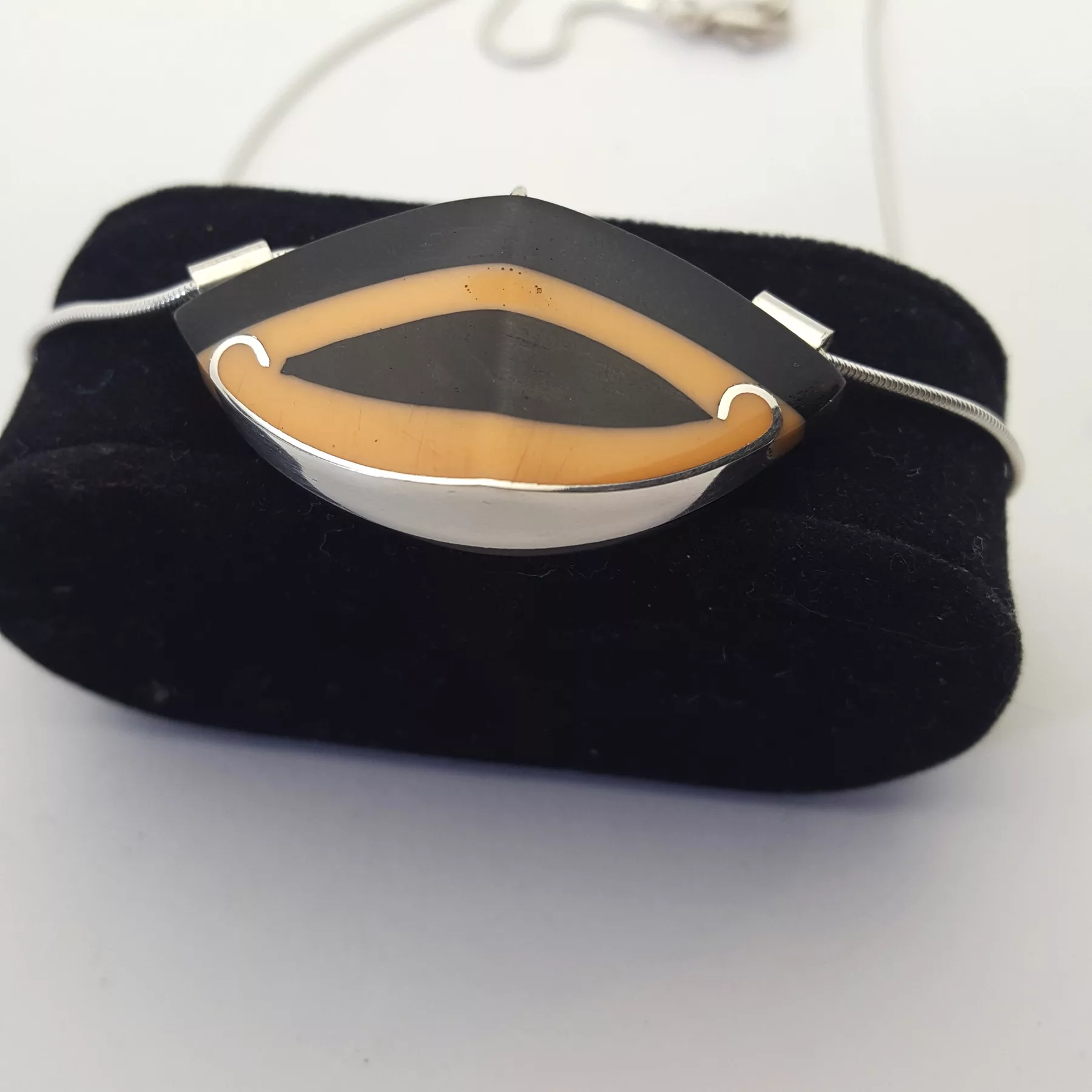 médaillon Coben couleur et argent